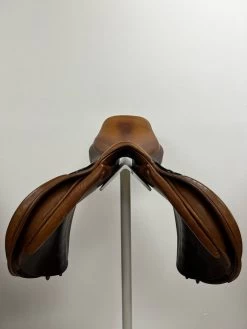 HDR Show Jumper Pro 17.5" M -Equestrian Supply Shop image3 2 6