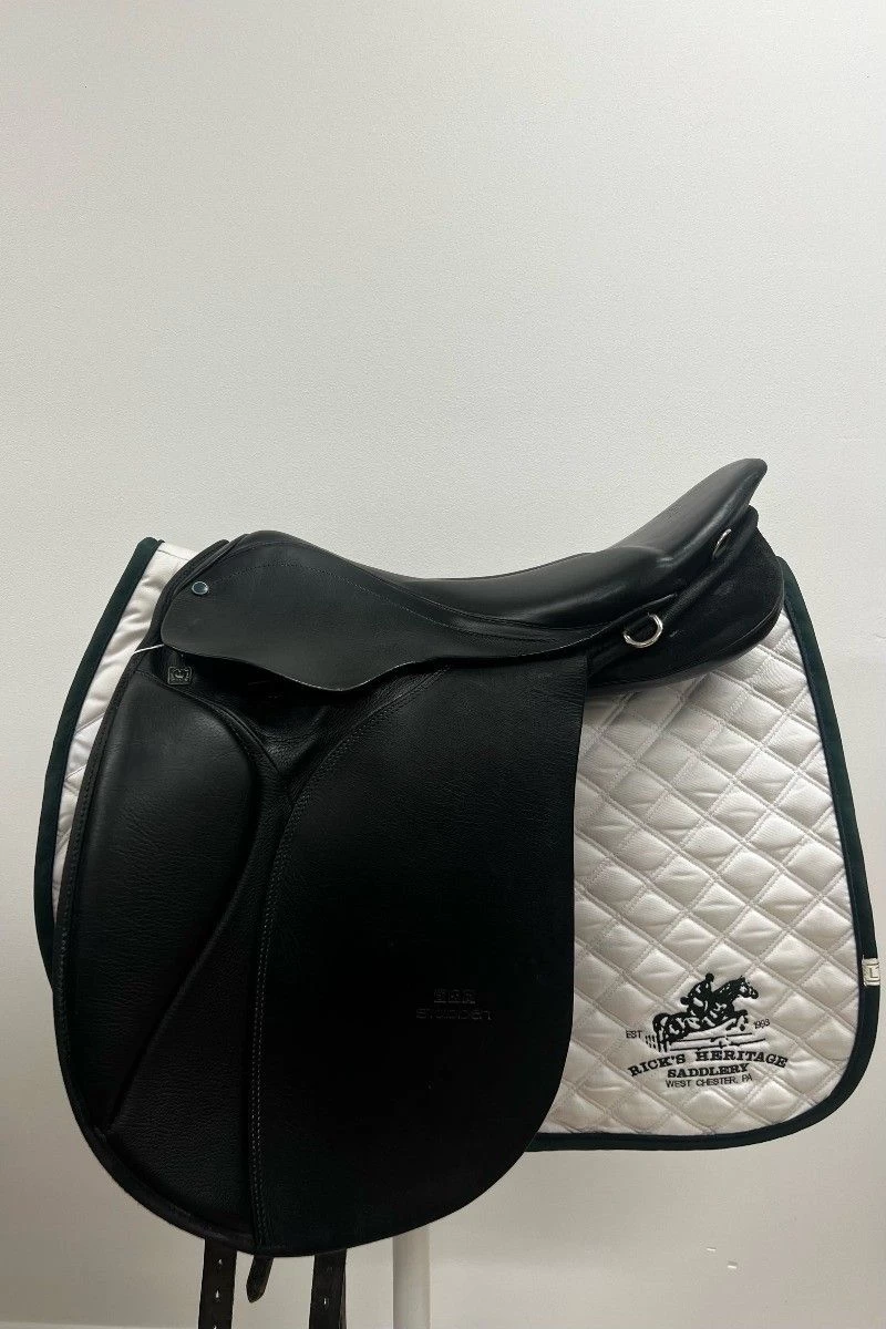 Stubben Genesis 18" XWide