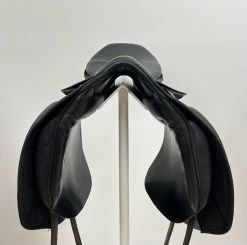 Stubben Genesis 18" XWide -Equestrian Supply Shop image7 3