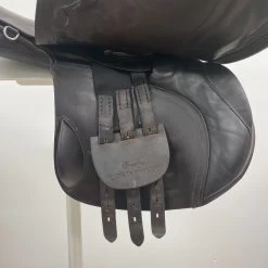 County Symmetry 18.5" M -Equestrian Supply Shop img 0052 1