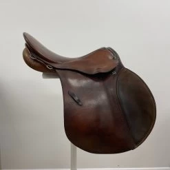 Stubben Siegfried 17" W -Equestrian Supply Shop img 0103 1