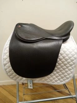 N/A Lovatt & Ricketts 20" M -Equestrian Supply Shop img 20230916 113057