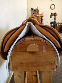 Beval LTD 16.5 N" -Equestrian Supply Shop img 20230920 111829