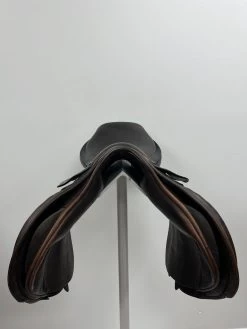 County Symmetry 18" MW -Equestrian Supply Shop img 5790