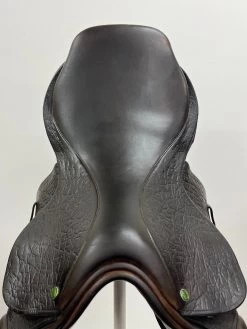 County Symmetry 18" MW -Equestrian Supply Shop img 5792