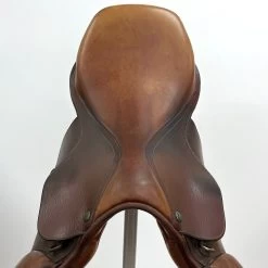 HDR Close Contact Pro 17" M -Equestrian Supply Shop img 9631